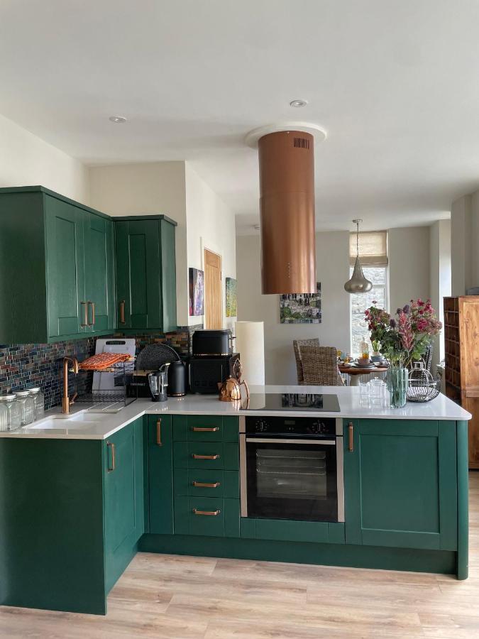 The Art Attic A Stylish Boutique Apartment บลิตธ์เวลส์ ภายนอก รูปภาพ